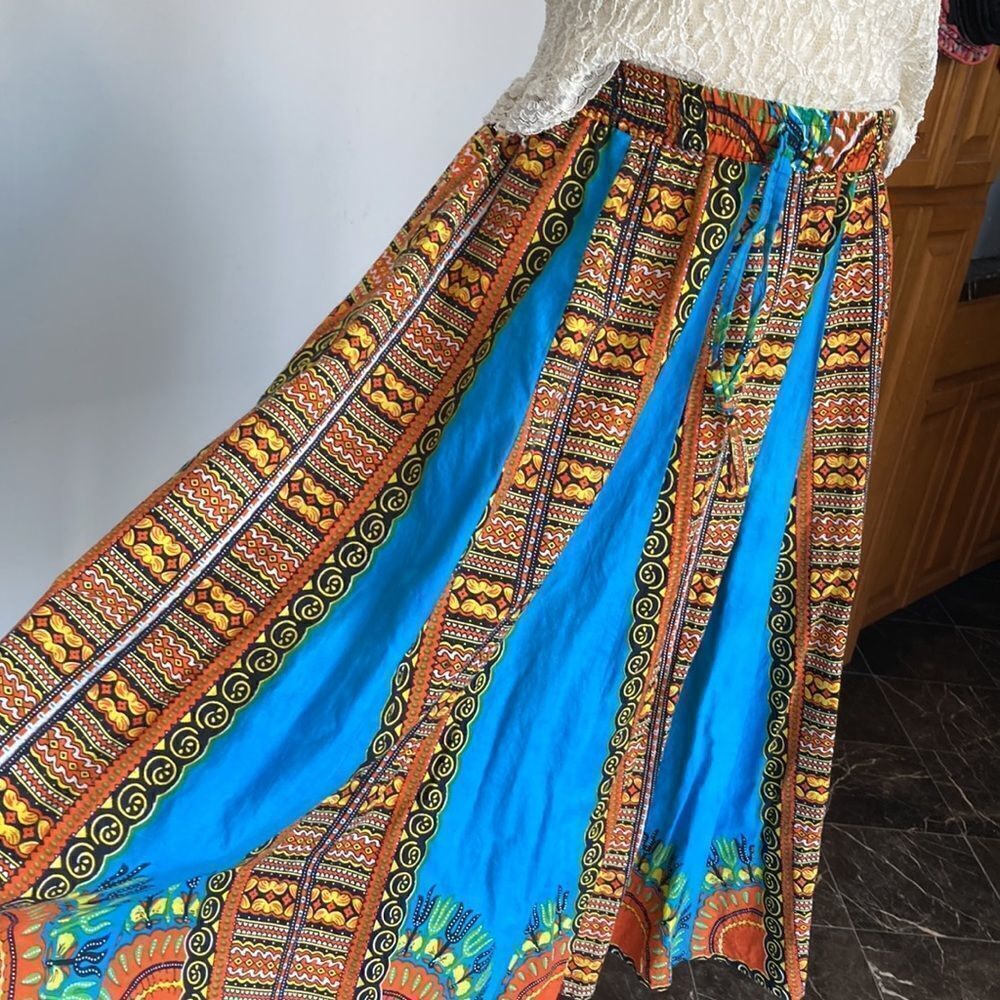Circular skirt - Picture 3 of 10
